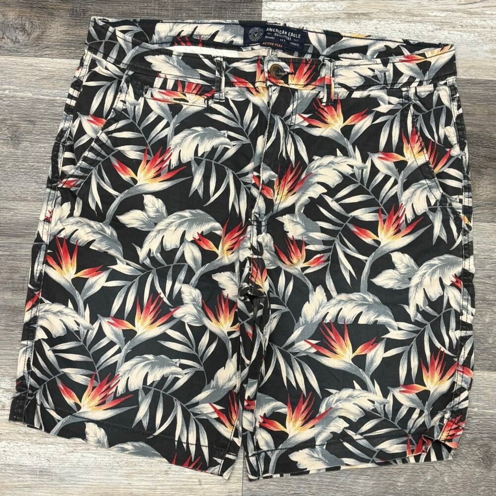American Eagle Active Flex Tropical Hawaiian AOP Mens 34 Beachy Classic Shorts